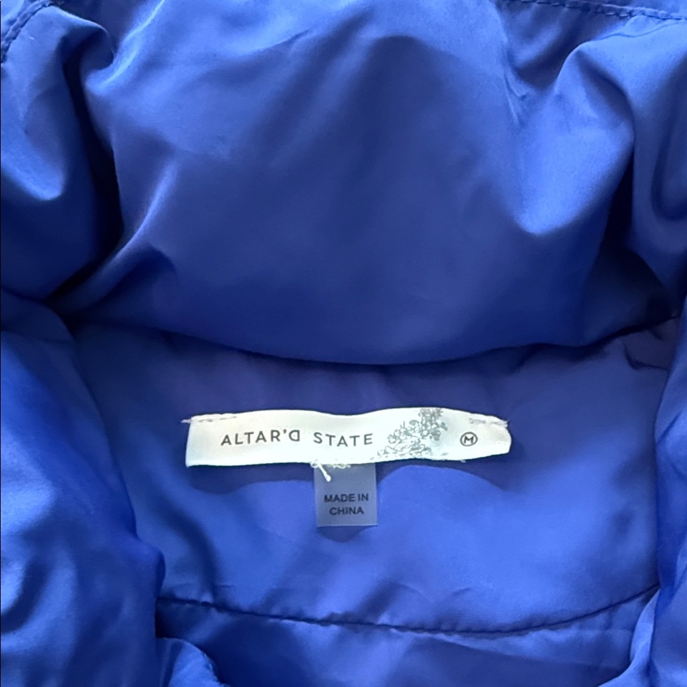 Altar'd State Royal Blue Puffer Vest - M - Picture 2 of 5